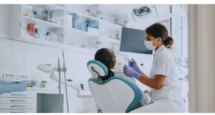 Glenelg dentist