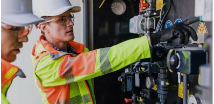electrician Mitcham